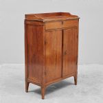 1575 9418 SIDEBOARD